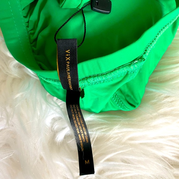 Brand new emerald green with tags - Picture 2 of 2